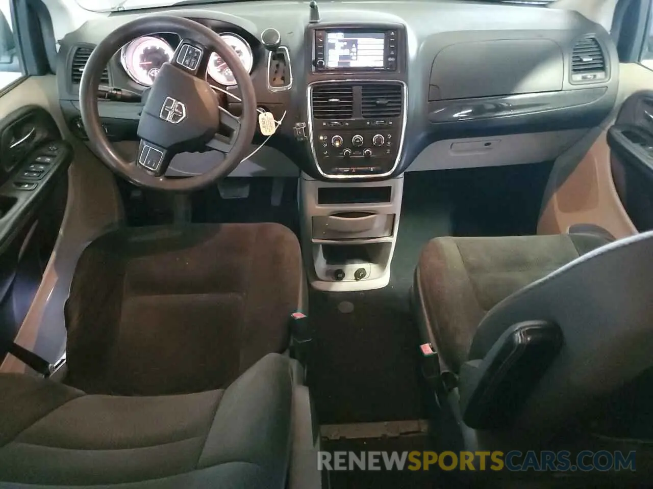 10 Photograph of a damaged car 2C4RDGBG4KR648965 DODGE CARAVAN 2019