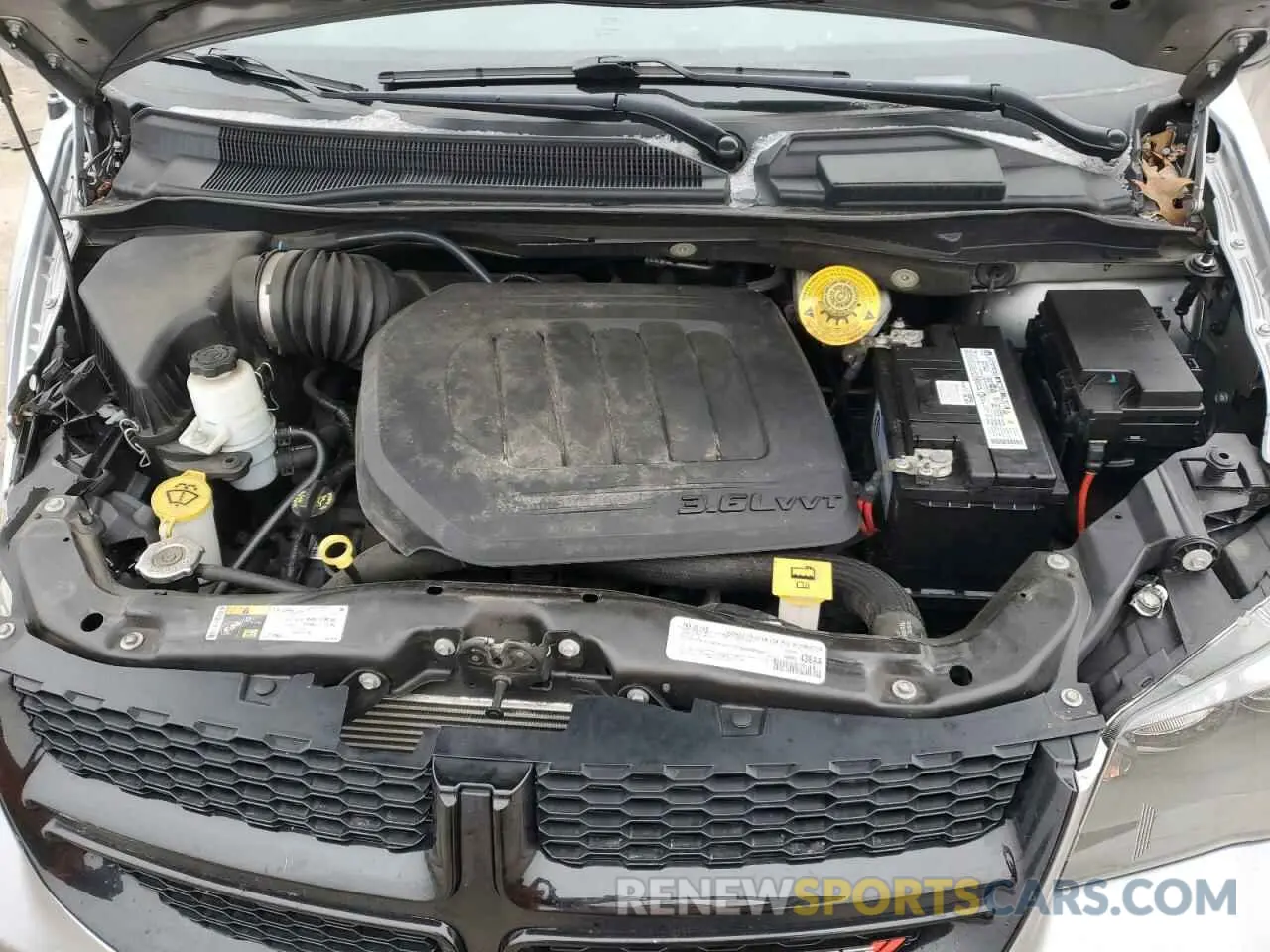 13 Photograph of a damaged car 2C4RDGBG5KR540760 DODGE CARAVAN 2019
