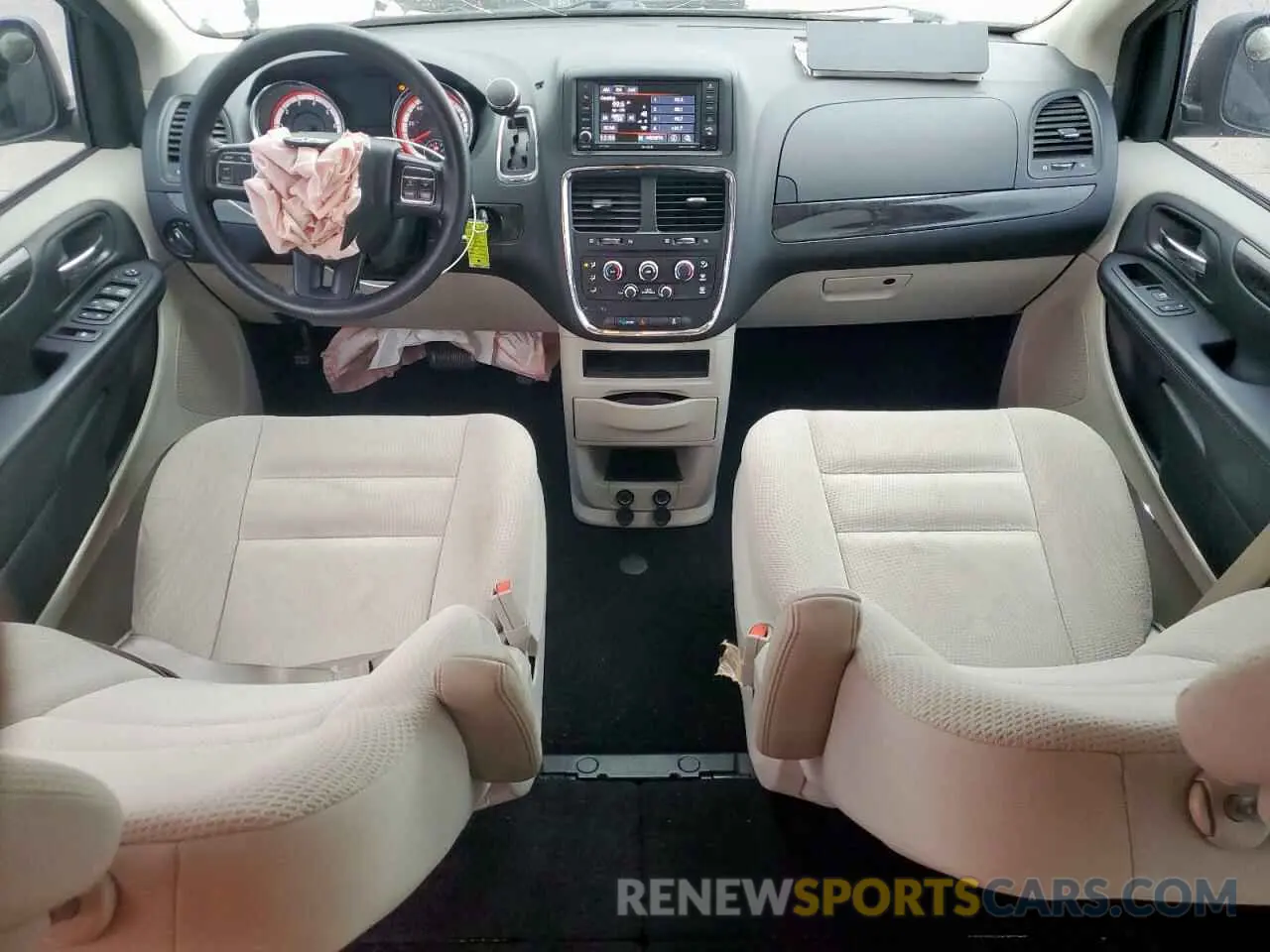 8 Photograph of a damaged car 2C4RDGBG5KR767088 DODGE CARAVAN 2019