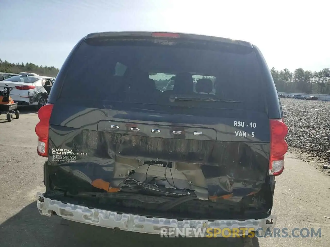 6 Photograph of a damaged car 2C4RDGBG5KR797207 DODGE CARAVAN 2019