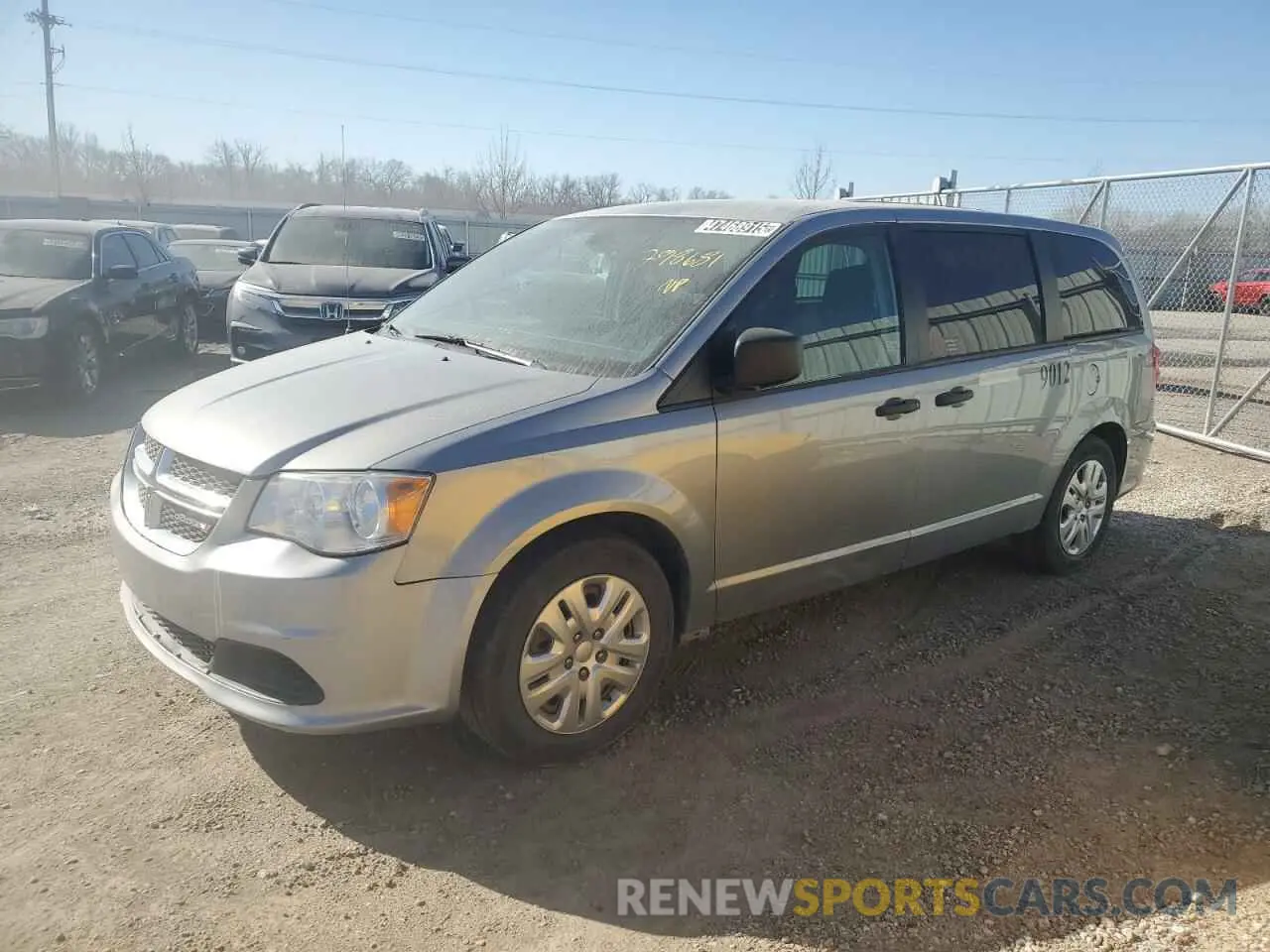 1 Photograph of a damaged car 2C4RDGBG5KR798681 DODGE CARAVAN 2019