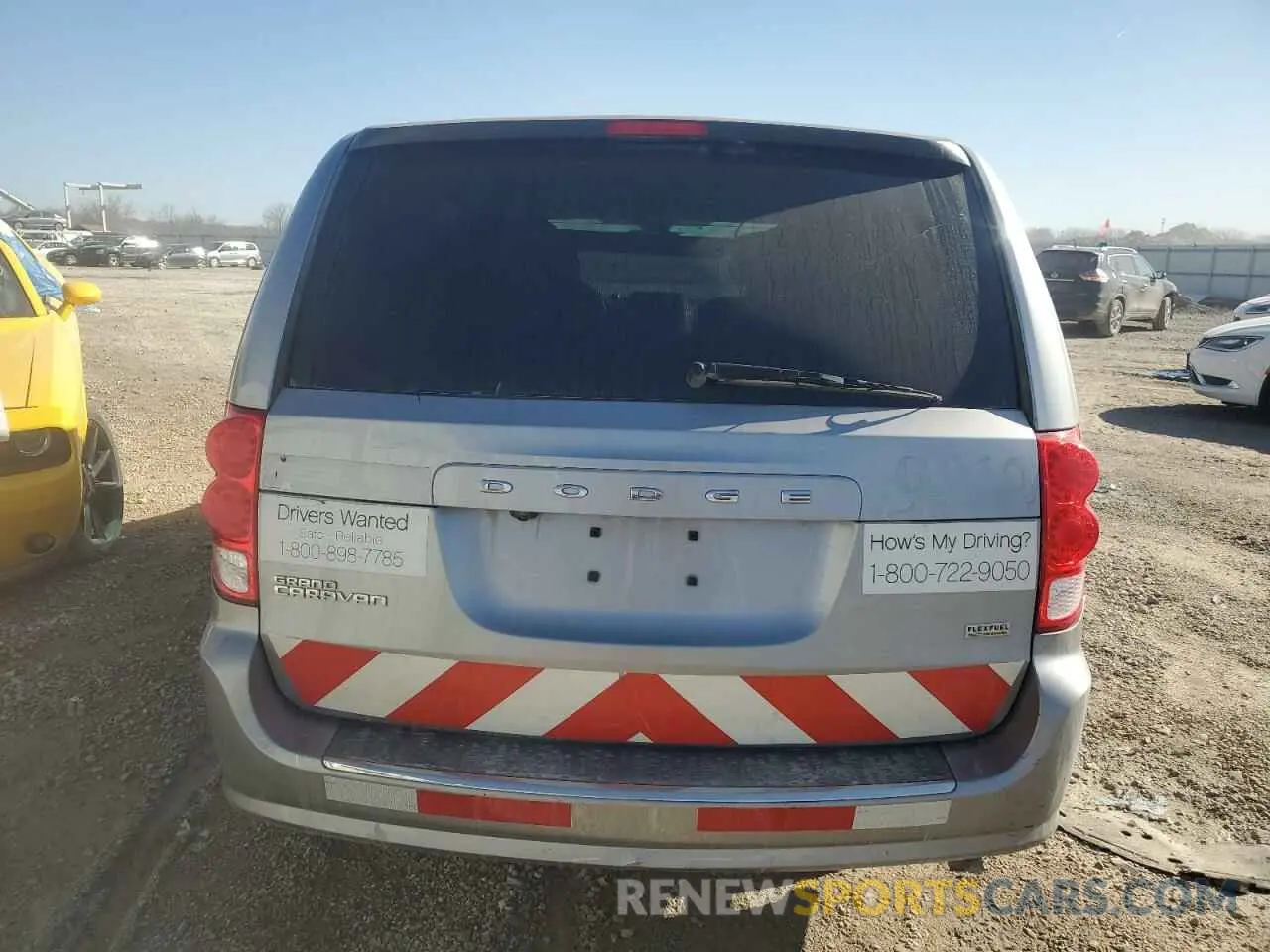 6 Photograph of a damaged car 2C4RDGBG5KR798681 DODGE CARAVAN 2019