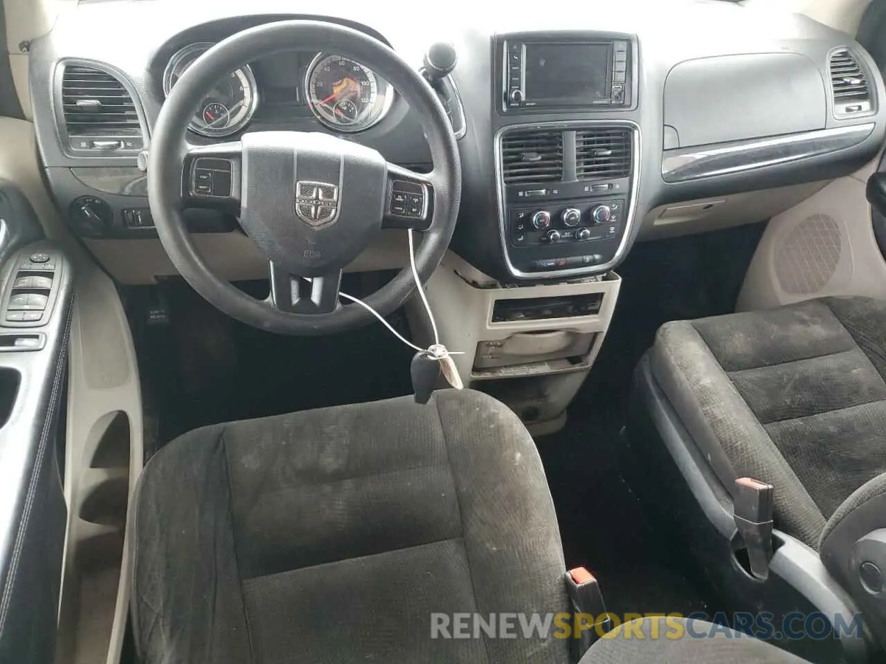 8 Photograph of a damaged car 2C4RDGBG5KR798681 DODGE CARAVAN 2019