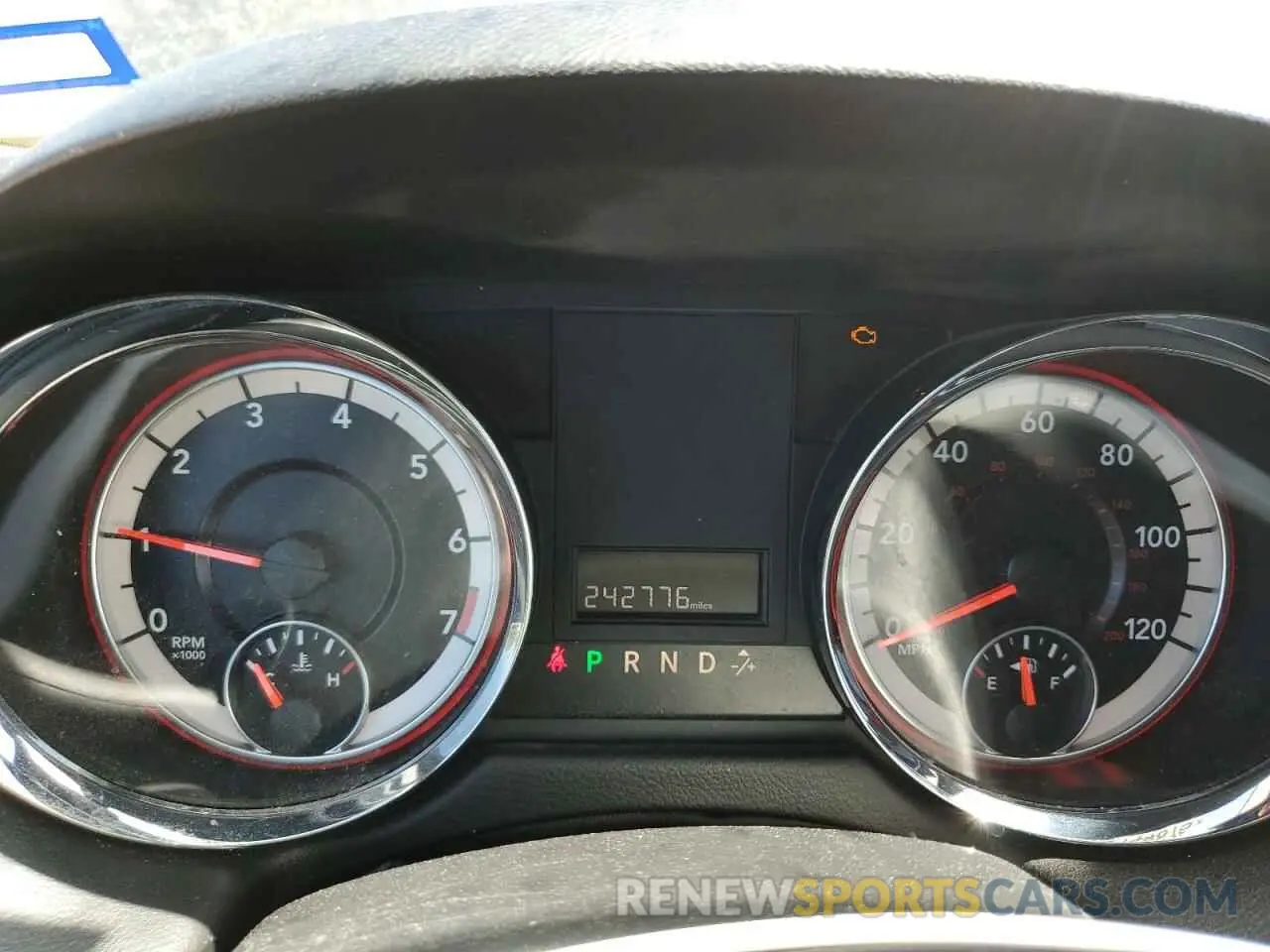 9 Photograph of a damaged car 2C4RDGBG6KR502681 DODGE CARAVAN 2019