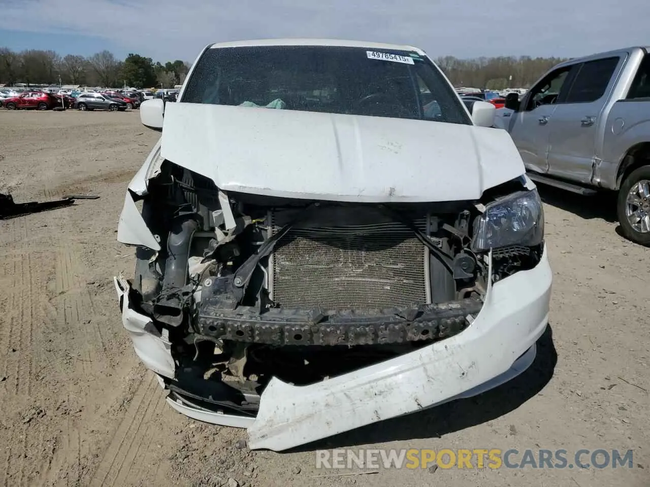 5 Photograph of a damaged car 2C4RDGBG6KR503524 DODGE CARAVAN 2019