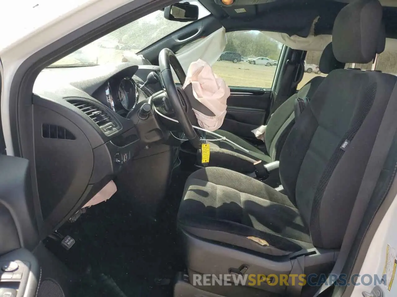 7 Photograph of a damaged car 2C4RDGBG6KR503524 DODGE CARAVAN 2019