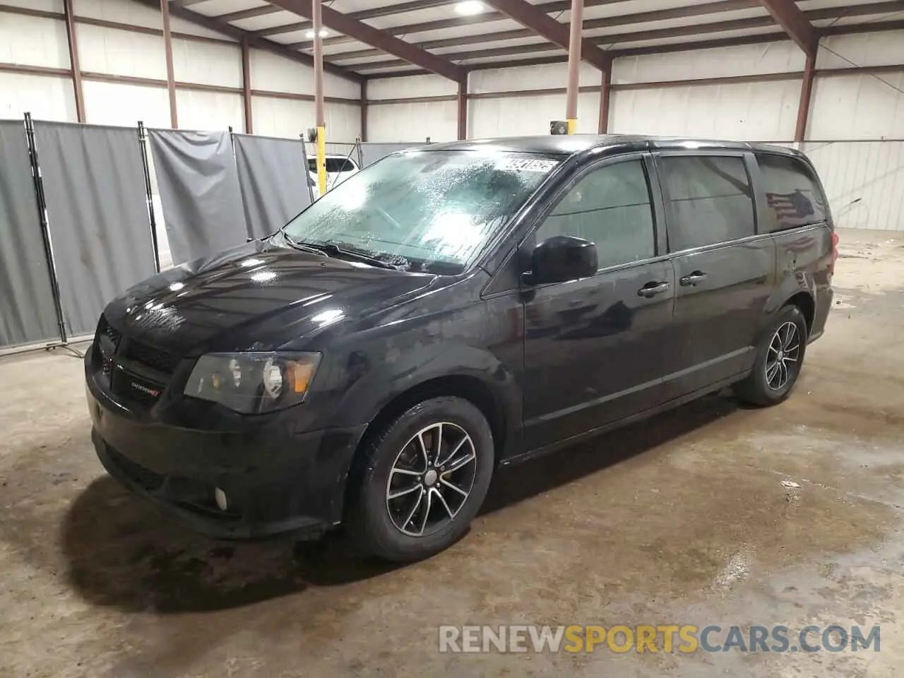 1 Photograph of a damaged car 2C4RDGBG6KR584380 DODGE CARAVAN 2019