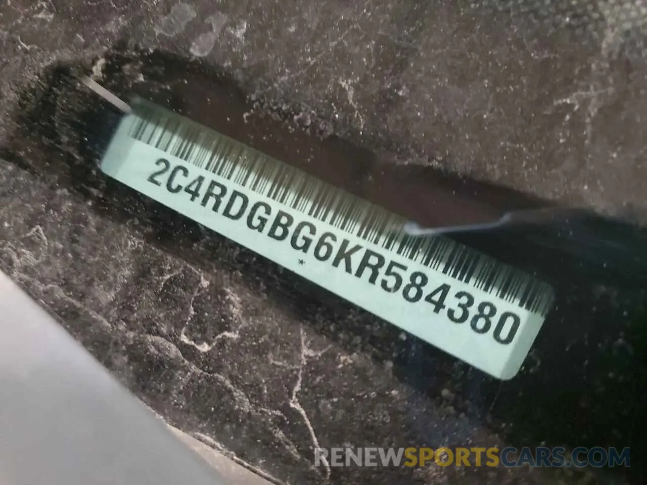 13 Photograph of a damaged car 2C4RDGBG6KR584380 DODGE CARAVAN 2019