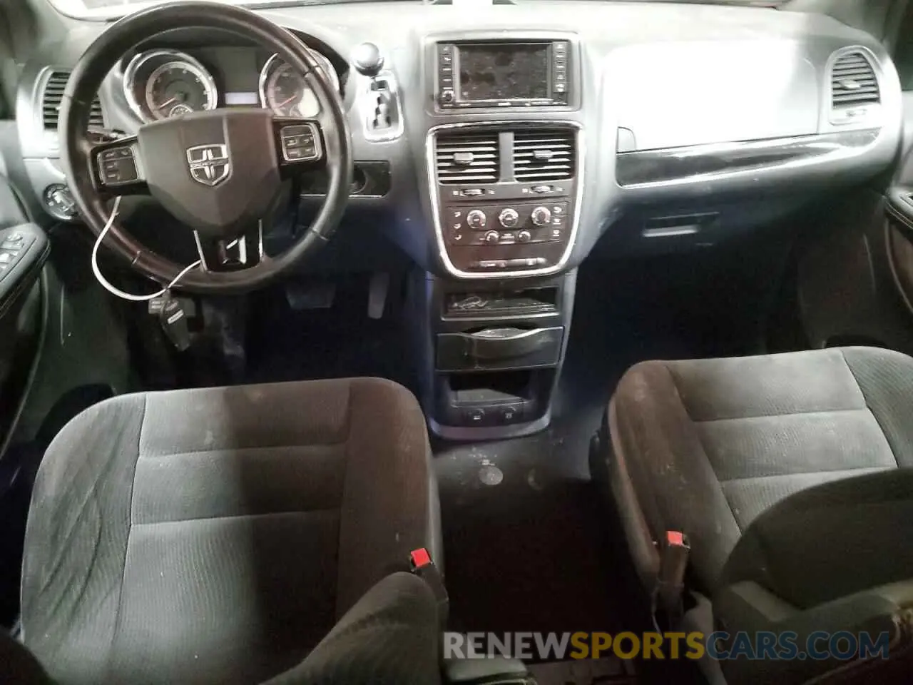 8 Photograph of a damaged car 2C4RDGBG6KR584380 DODGE CARAVAN 2019
