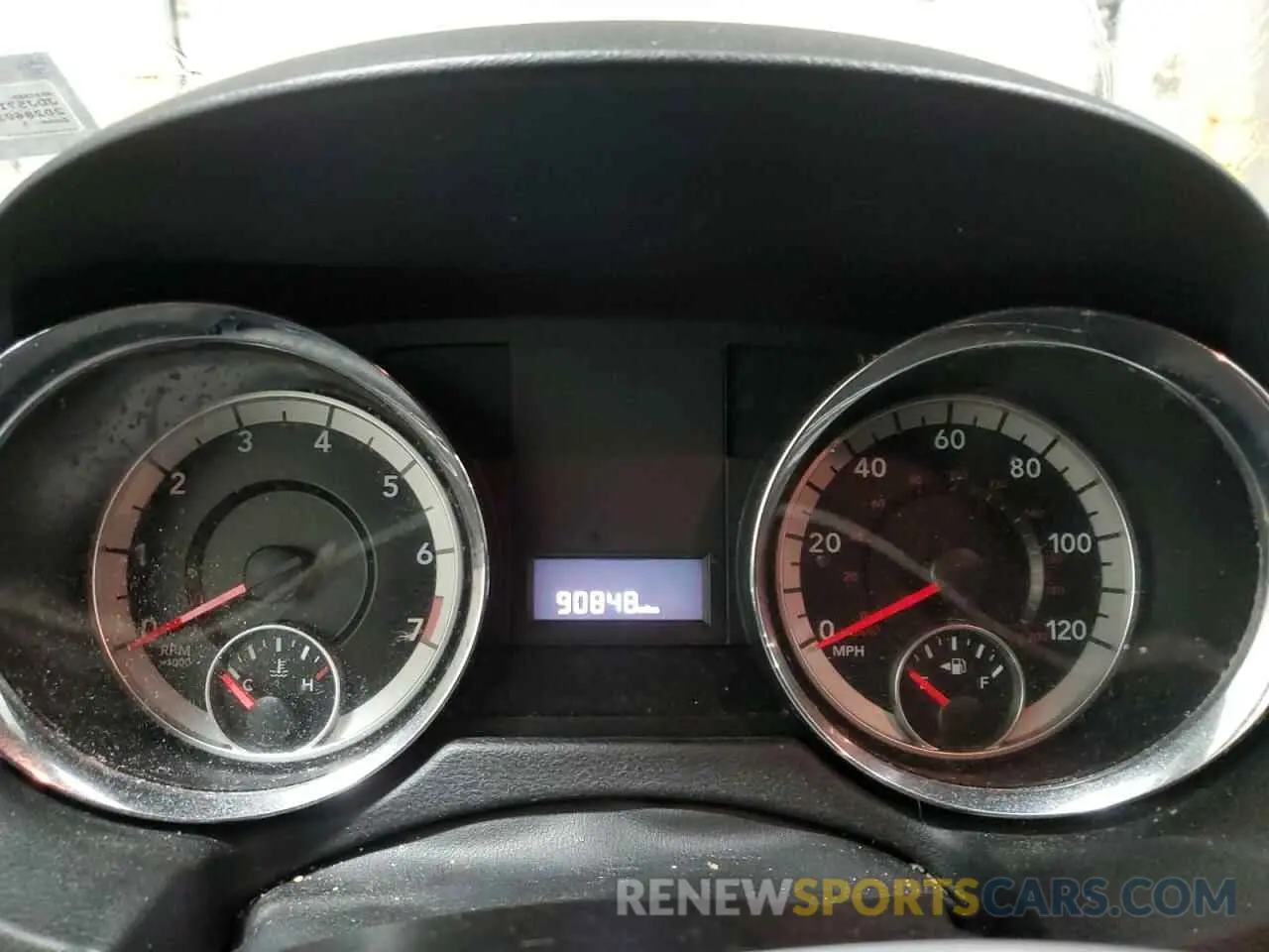 9 Photograph of a damaged car 2C4RDGBG6KR584380 DODGE CARAVAN 2019