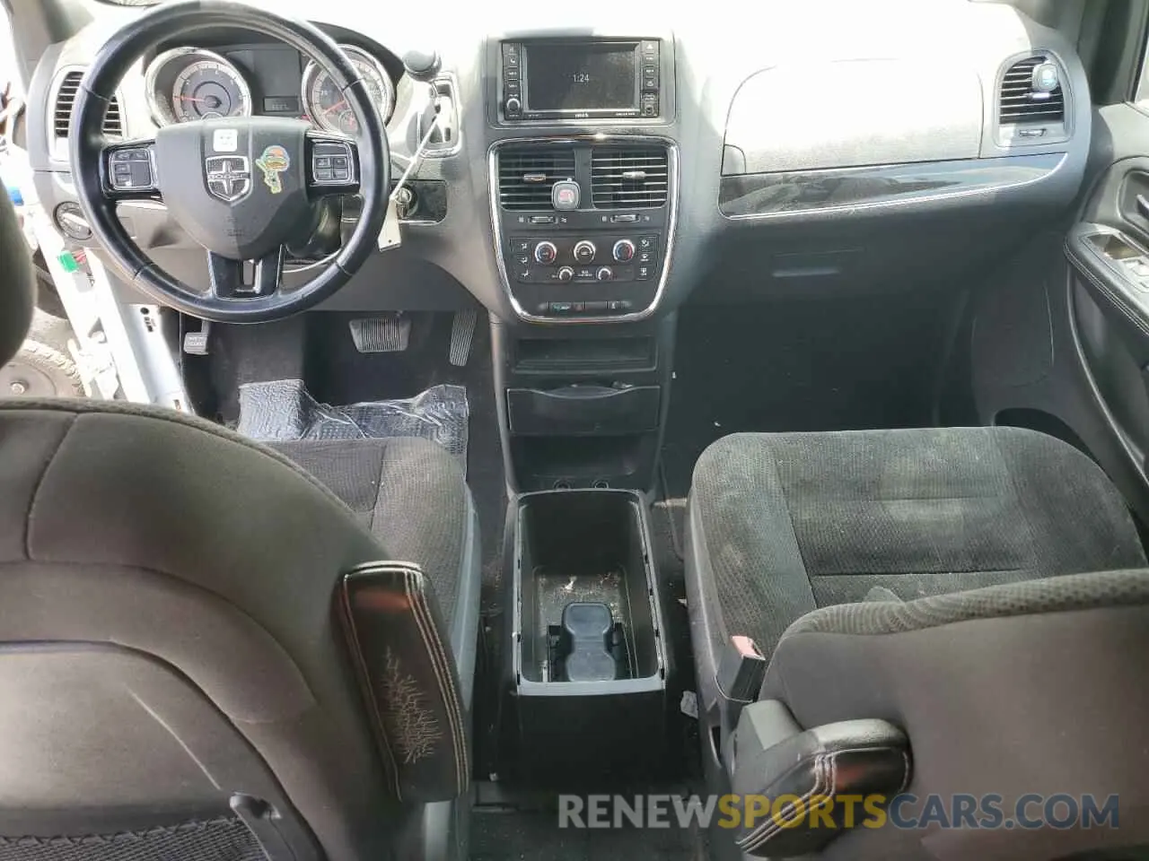 8 Photograph of a damaged car 2C4RDGBG6KR623484 DODGE CARAVAN 2019