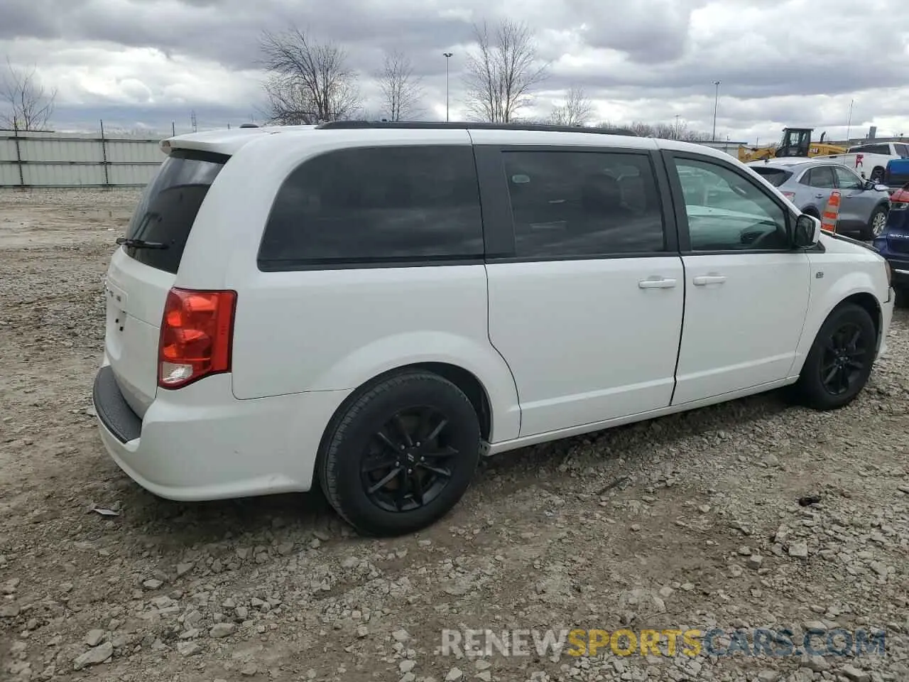3 Photograph of a damaged car 2C4RDGBG6KR751207 DODGE CARAVAN 2019