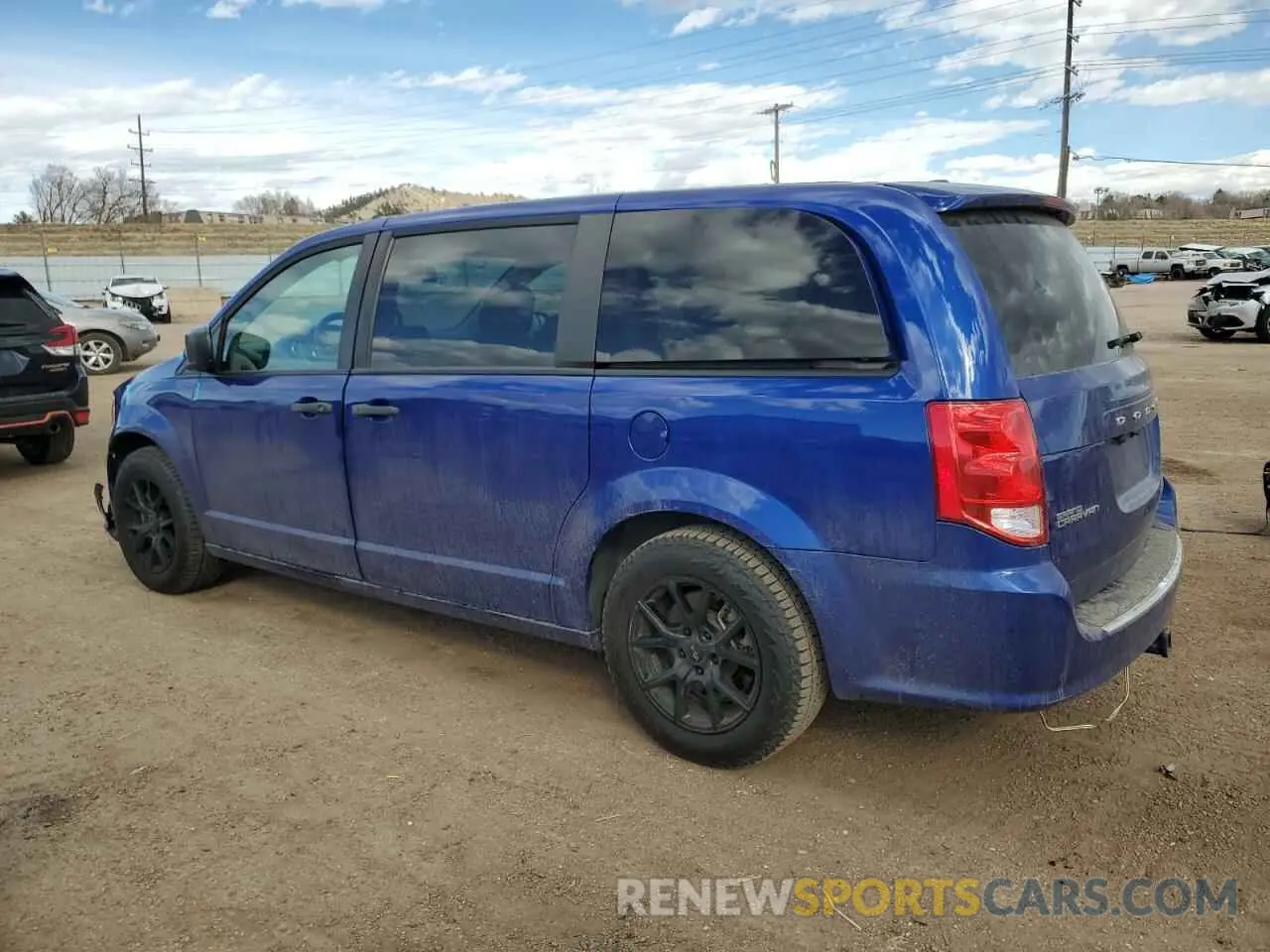 2 Photograph of a damaged car 2C4RDGBG6KR752132 DODGE CARAVAN 2019
