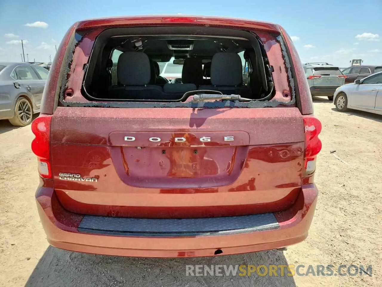 6 Photograph of a damaged car 2C4RDGBG7KR551520 DODGE CARAVAN 2019