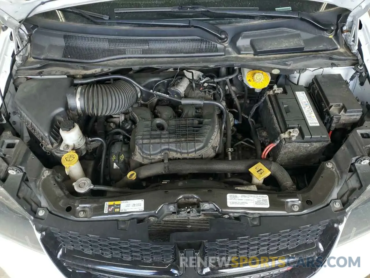 12 Photograph of a damaged car 2C4RDGBG7KR704235 DODGE CARAVAN 2019