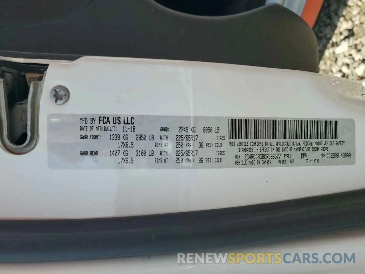 14 Photograph of a damaged car 2C4RDGBG8KR596577 DODGE CARAVAN 2019