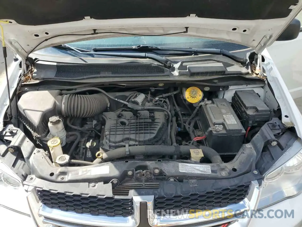 12 Photograph of a damaged car 2C4RDGBG8KR602605 DODGE CARAVAN 2019