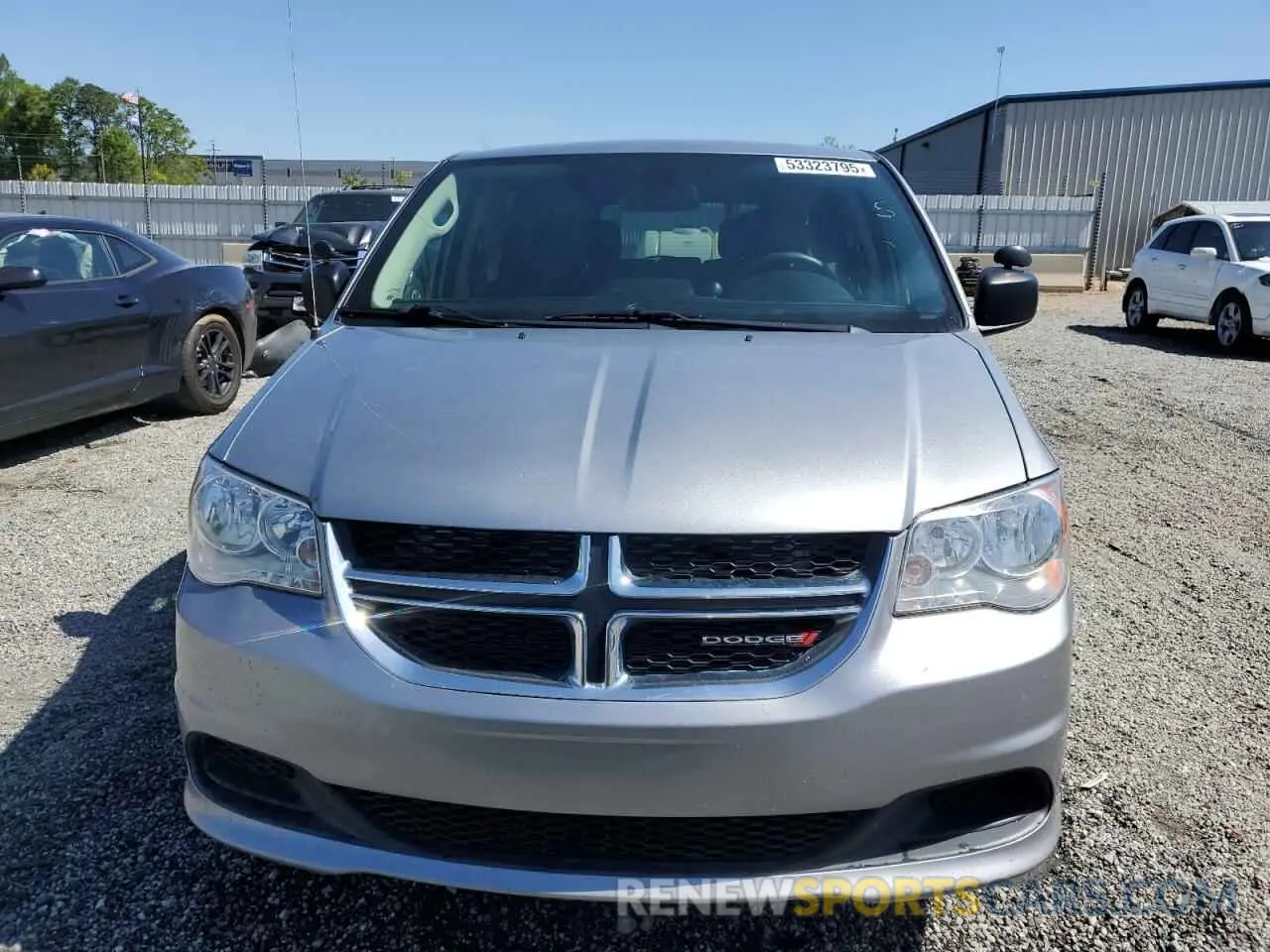 5 Photograph of a damaged car 2C4RDGBG8KR641551 DODGE CARAVAN 2019