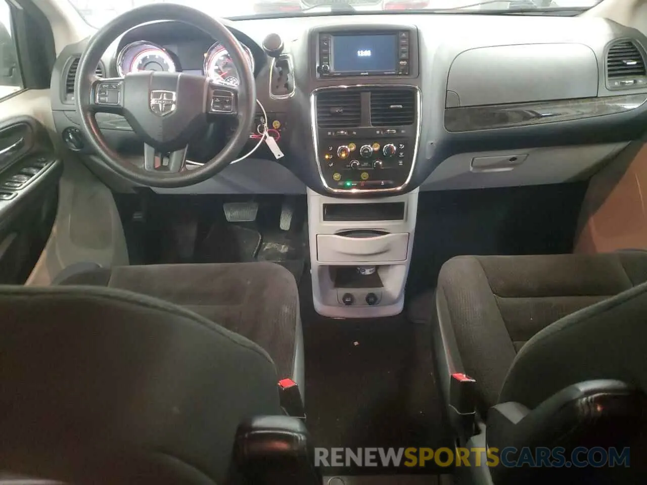 8 Photograph of a damaged car 2C4RDGBG9KR531169 DODGE CARAVAN 2019
