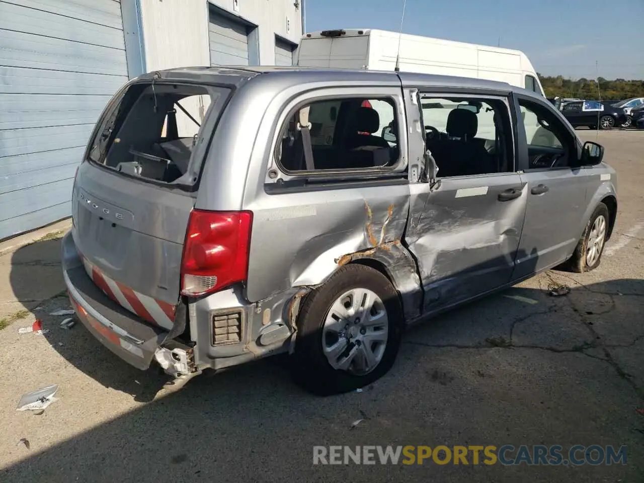 3 Photograph of a damaged car 2C4RDGBG9KR677815 DODGE CARAVAN 2019
