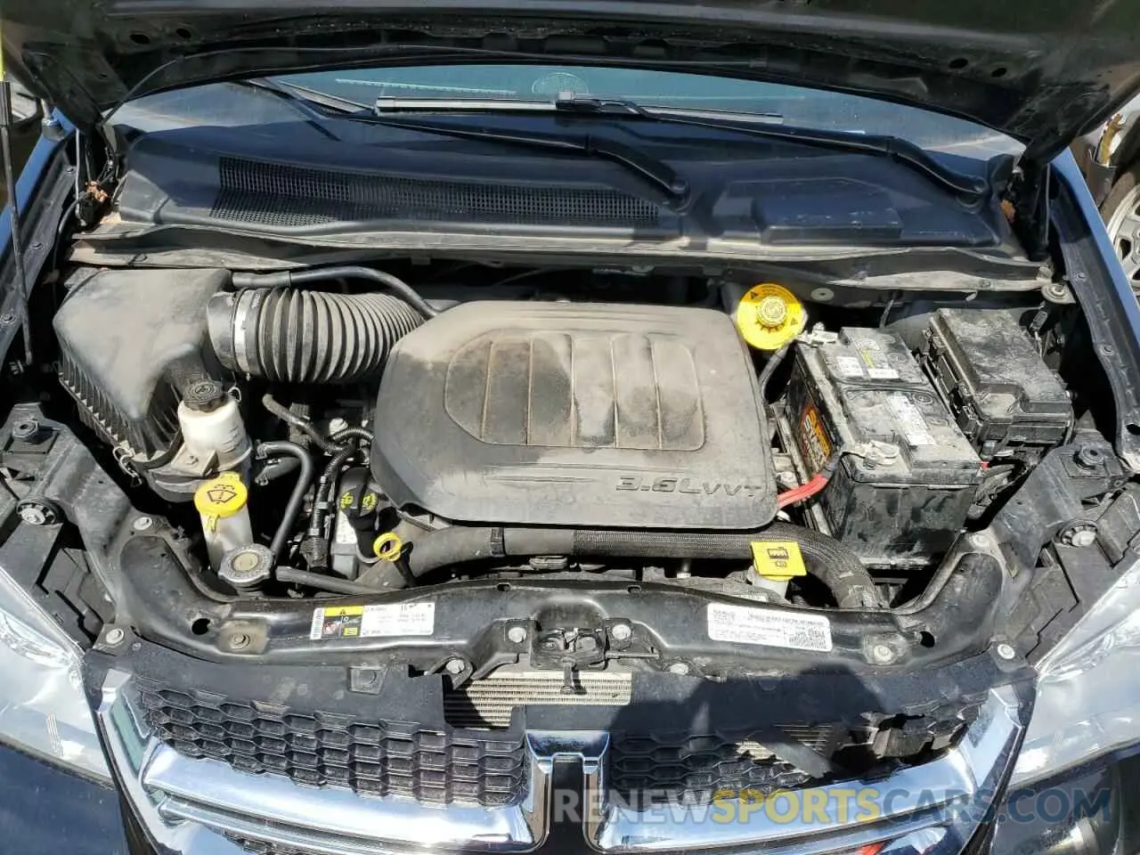 12 Photograph of a damaged car 2C4RDGBG9KR805440 DODGE CARAVAN 2019