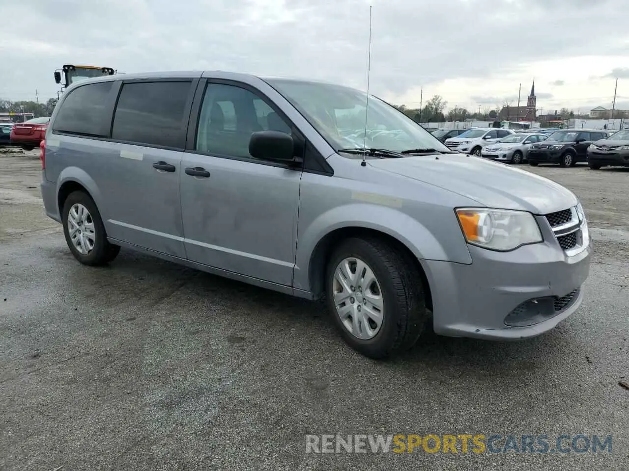 4 Photograph of a damaged car 2C4RDGBGXKR623441 DODGE CARAVAN 2019