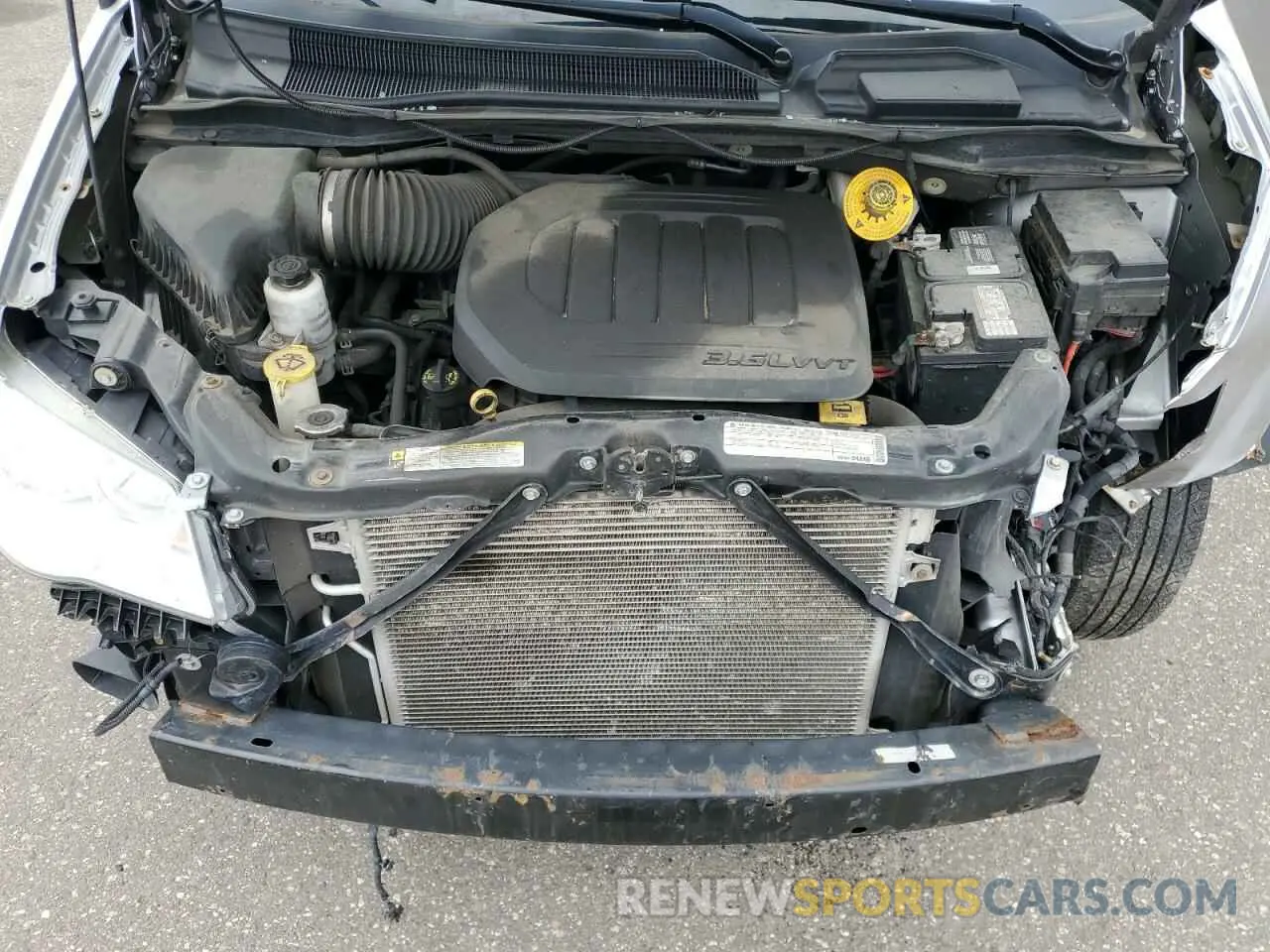 11 Photograph of a damaged car 2C4RDGBGXKR642247 DODGE CARAVAN 2019
