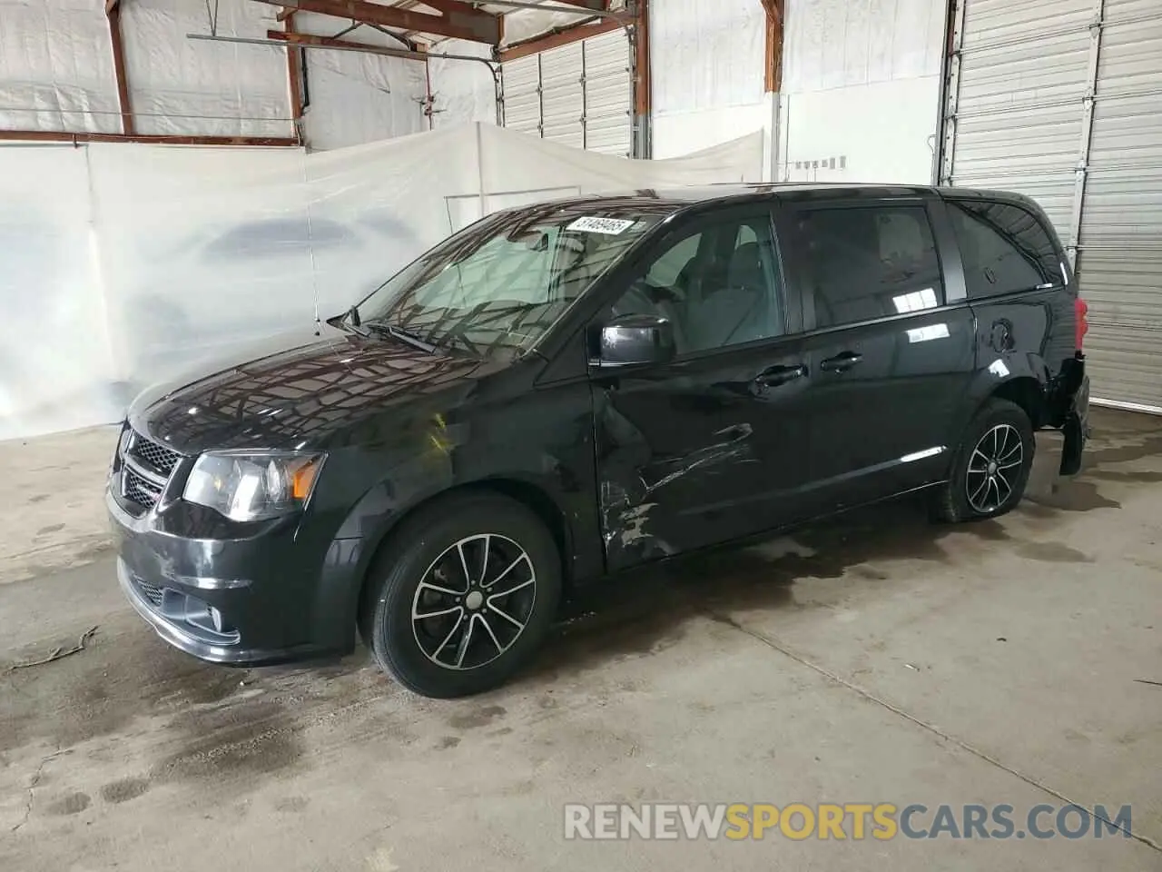 1 Photograph of a damaged car 2C4RDGBGXKR642345 DODGE CARAVAN 2019