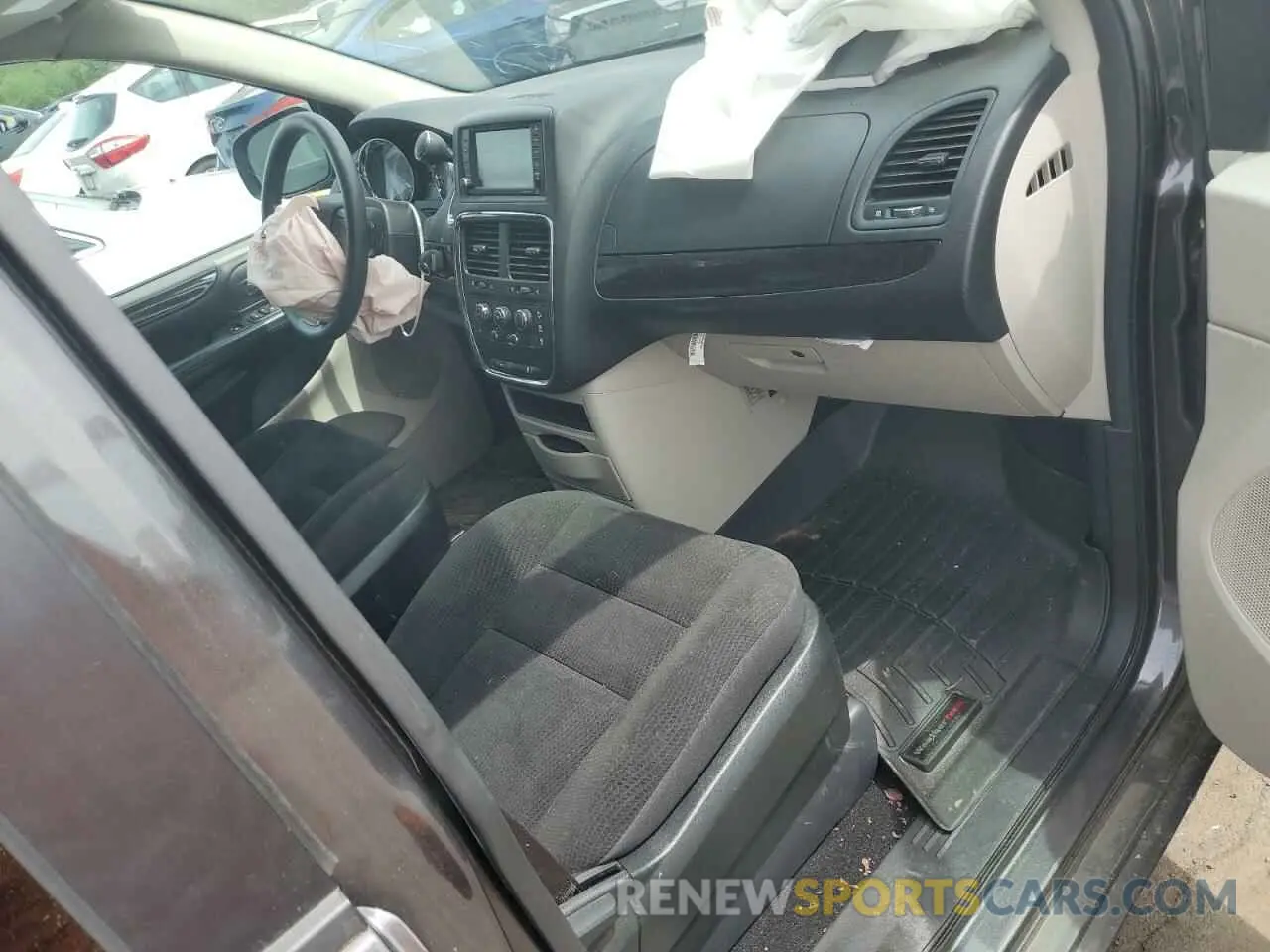 8 Photograph of a damaged car 2C4RDGBGXKR654673 DODGE CARAVAN 2019