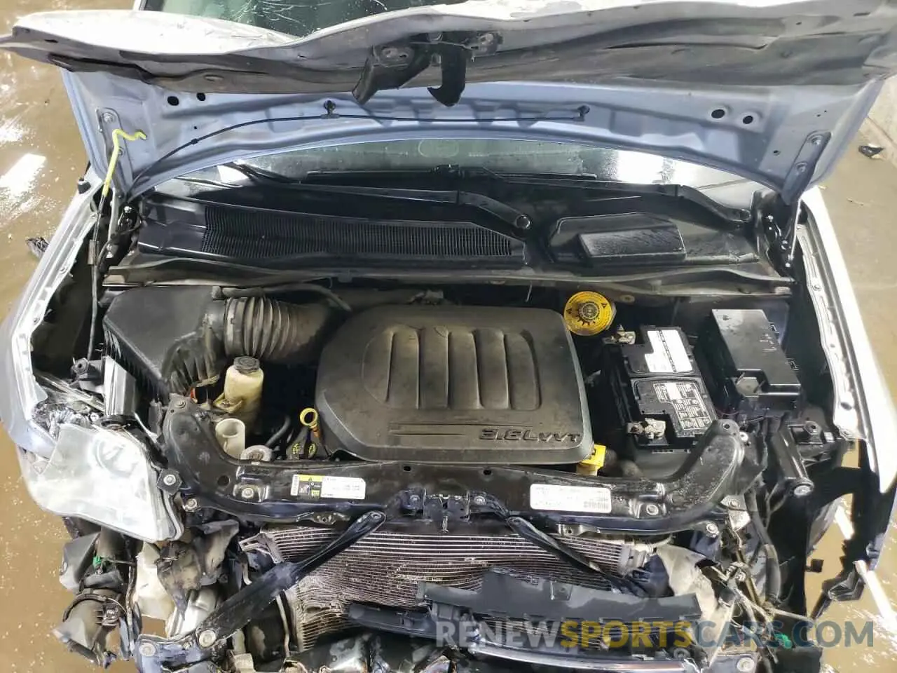 12 Photograph of a damaged car 2C4RDGBGXKR726648 DODGE CARAVAN 2019