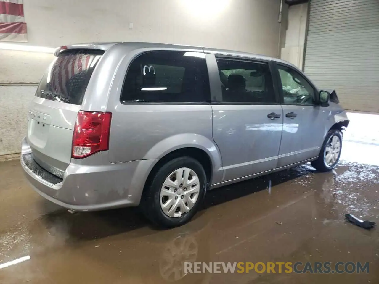 3 Photograph of a damaged car 2C4RDGBGXKR726648 DODGE CARAVAN 2019