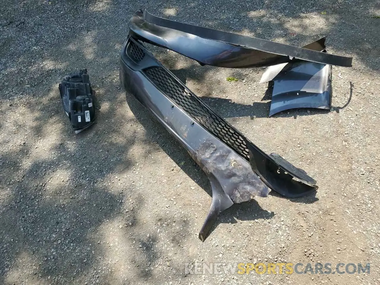 13 Photograph of a damaged car 2C4RDGBGXKR792813 DODGE CARAVAN 2019