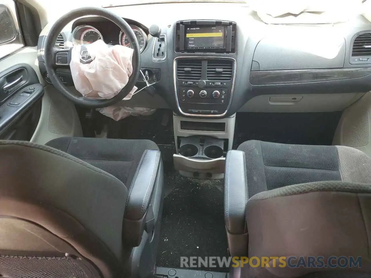 8 Photograph of a damaged car 2C4RDGBGXKR792813 DODGE CARAVAN 2019