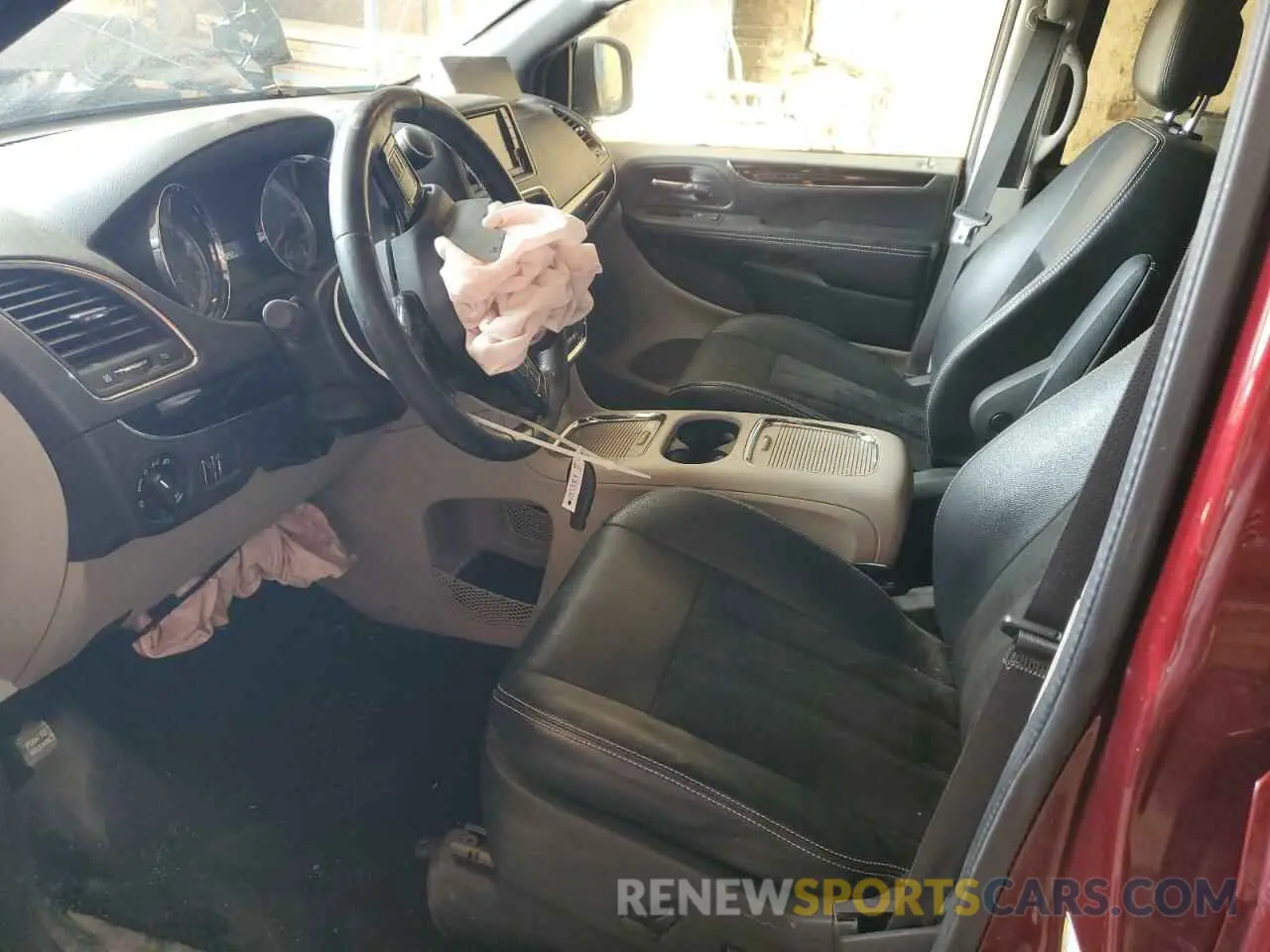 7 Photograph of a damaged car 2C4RDGCG0KR642921 DODGE CARAVAN 2019