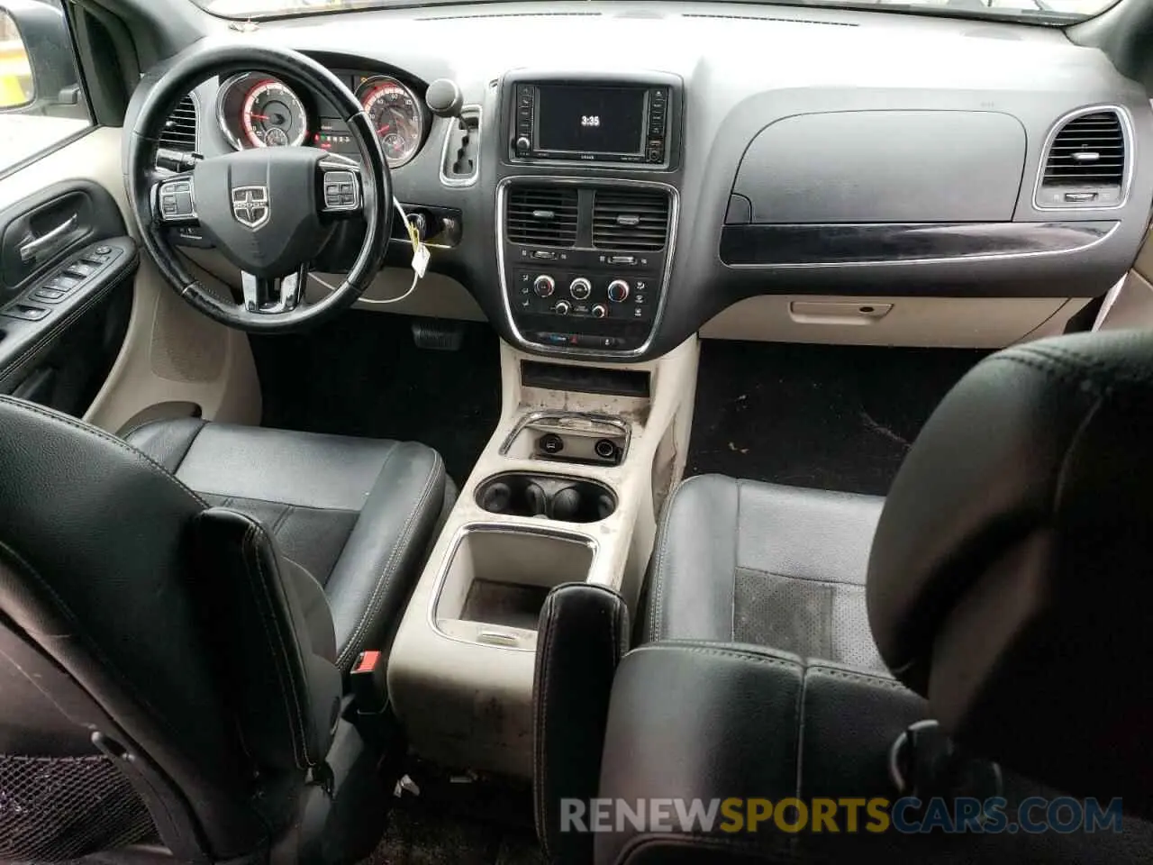 8 Photograph of a damaged car 2C4RDGCG0KR737107 DODGE CARAVAN 2019