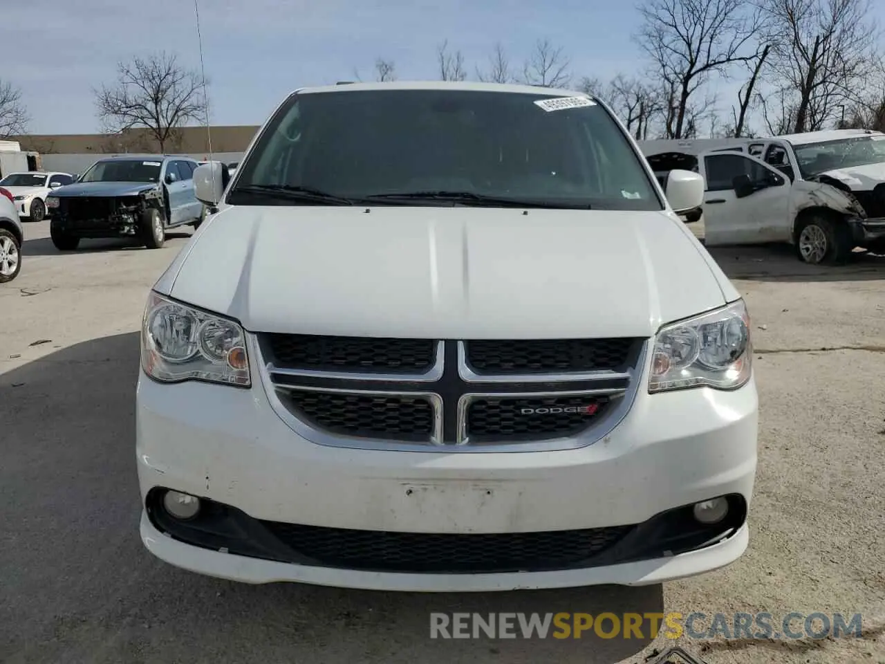 5 Photograph of a damaged car 2C4RDGCG0KR772049 DODGE CARAVAN 2019
