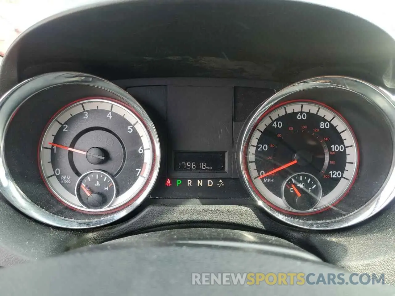 9 Photograph of a damaged car 2C4RDGCG0KR780443 DODGE CARAVAN 2019