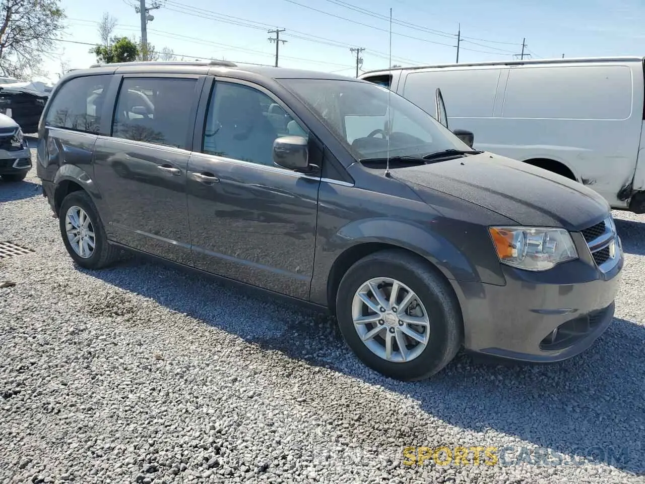 4 Photograph of a damaged car 2C4RDGCG0KR786808 DODGE CARAVAN 2019