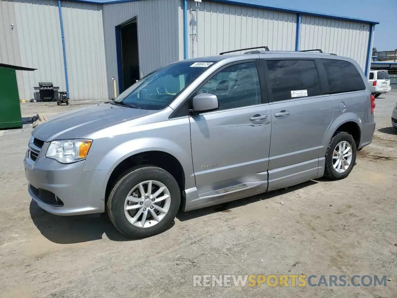 1 Photograph of a damaged car 2C4RDGCG0KR807916 DODGE CARAVAN 2019