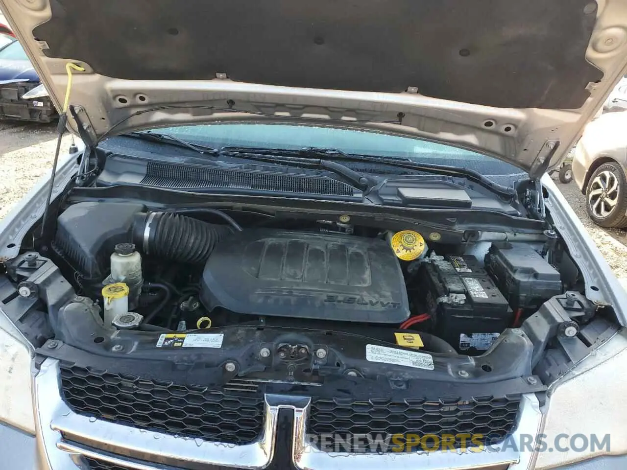 12 Photograph of a damaged car 2C4RDGCG1KR545405 DODGE CARAVAN 2019