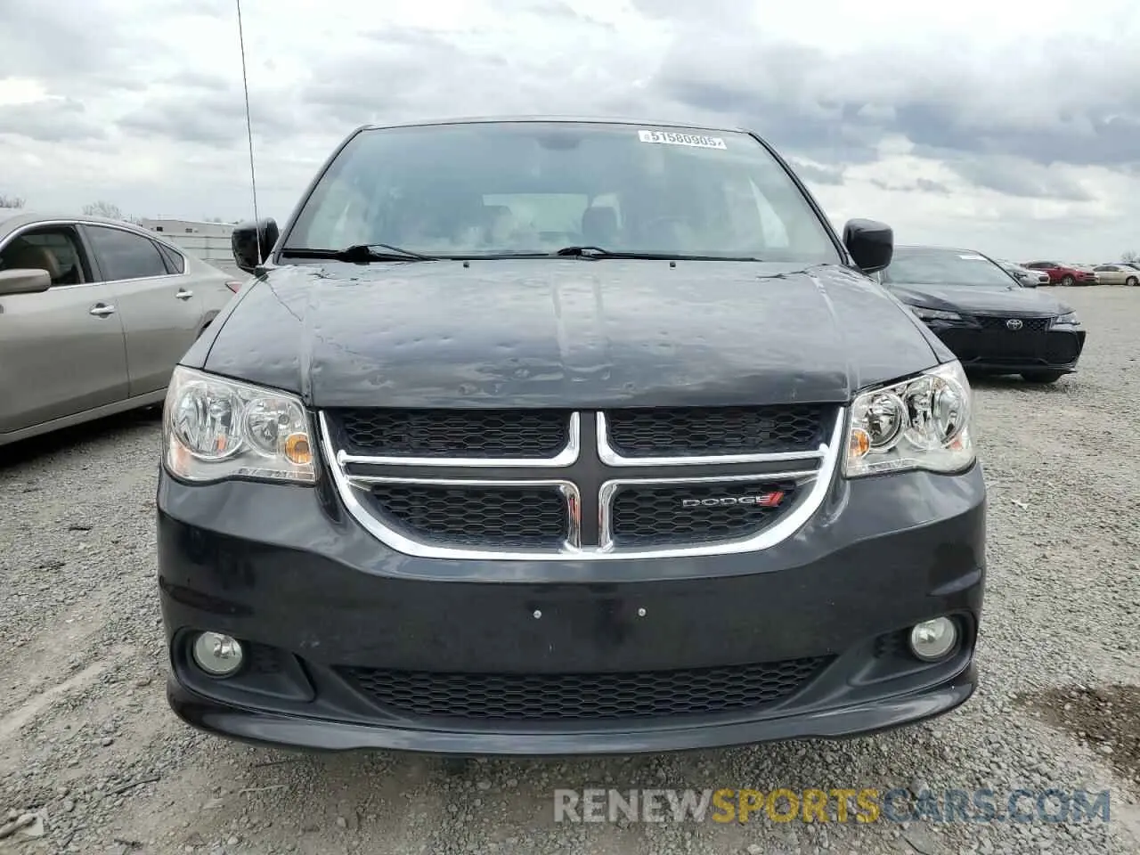 5 Photograph of a damaged car 2C4RDGCG1KR622029 DODGE CARAVAN 2019