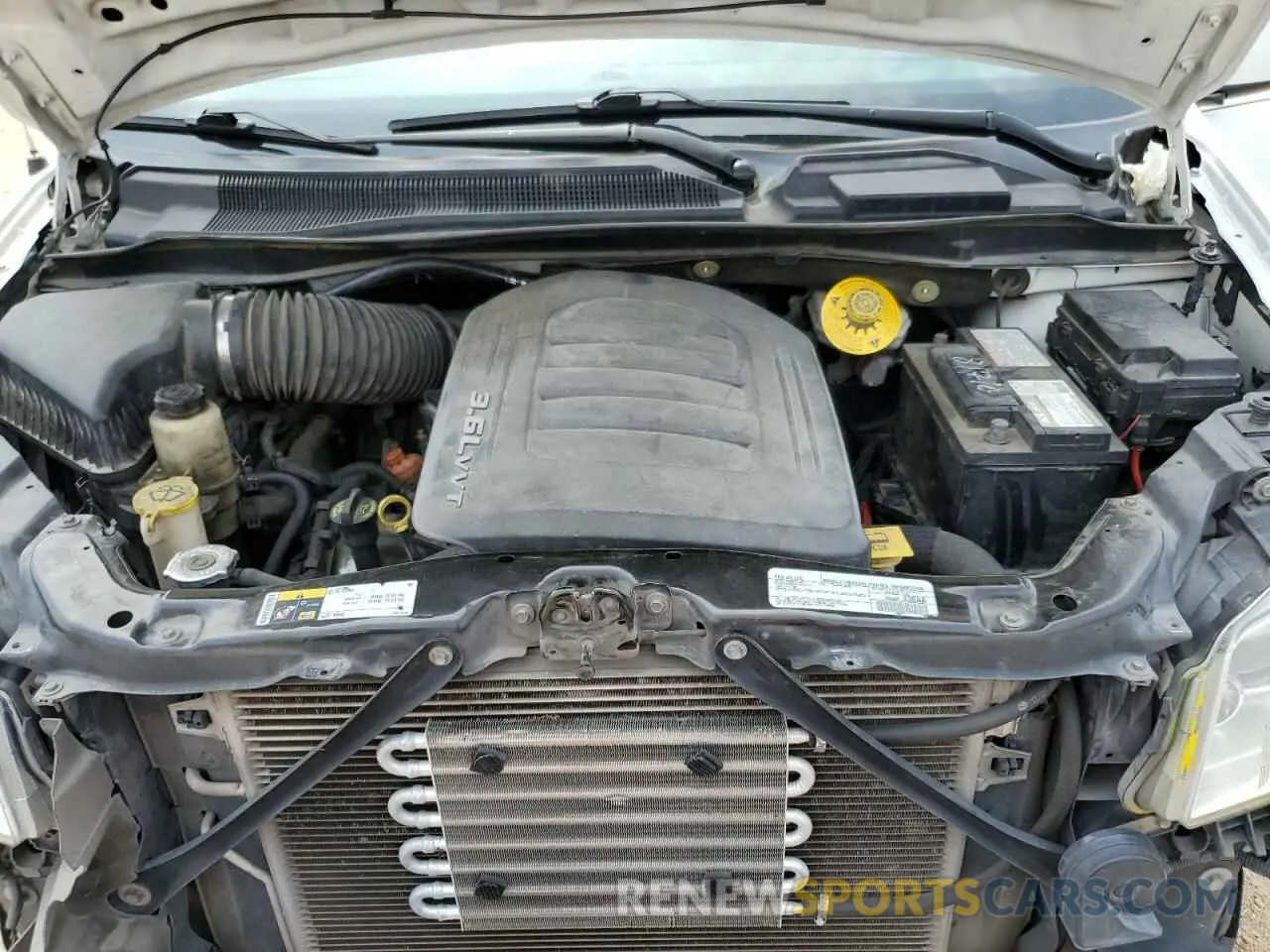 11 Photograph of a damaged car 2C4RDGCG1KR774425 DODGE CARAVAN 2019