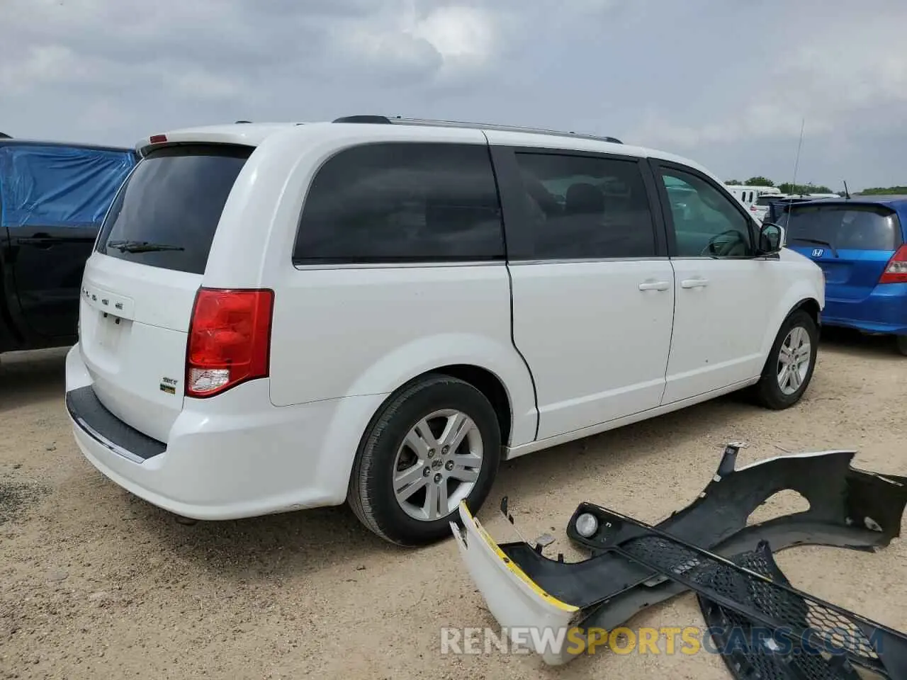 3 Photograph of a damaged car 2C4RDGCG1KR774425 DODGE CARAVAN 2019