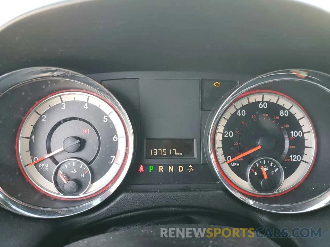 9 Photograph of a damaged car 2C4RDGCG3KR517945 DODGE CARAVAN 2019