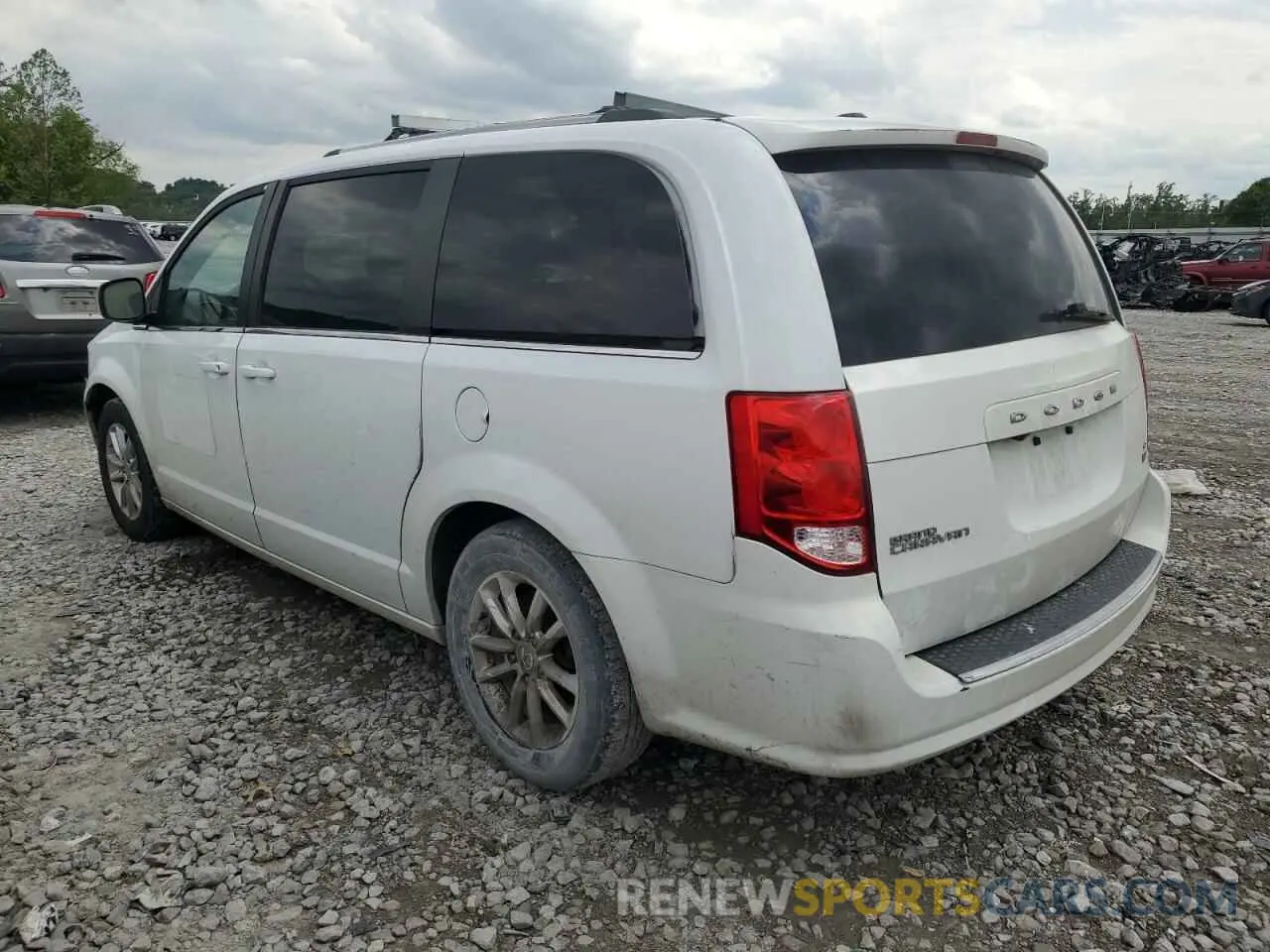 2 Photograph of a damaged car 2C4RDGCG3KR544742 DODGE CARAVAN 2019