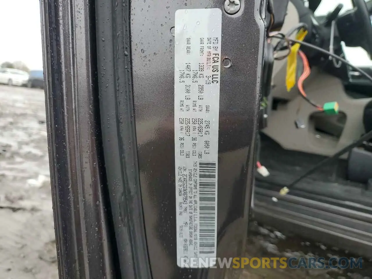 14 Photograph of a damaged car 2C4RDGCG3KR679543 DODGE CARAVAN 2019