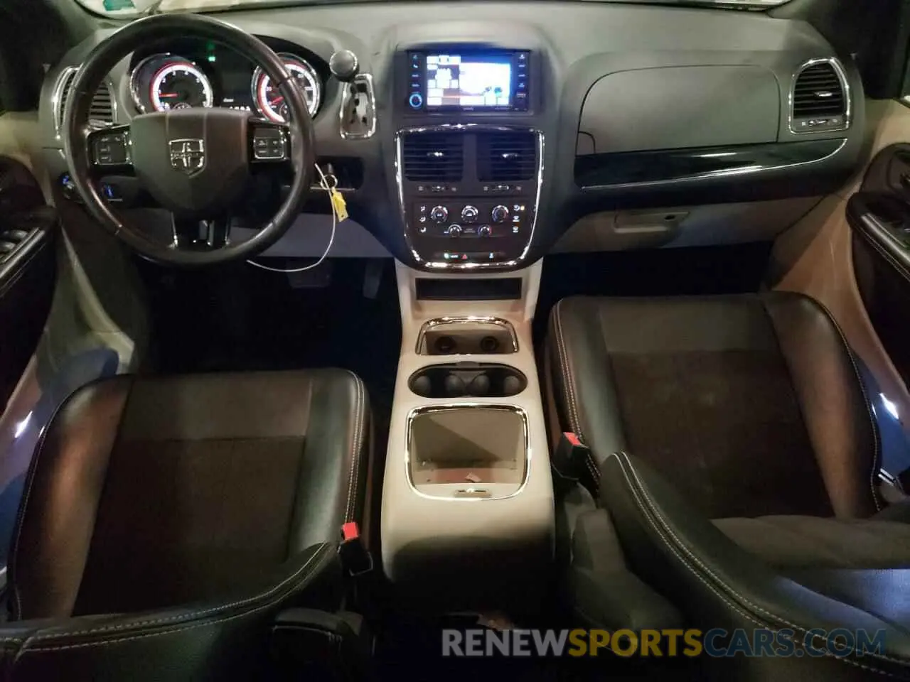 8 Photograph of a damaged car 2C4RDGCG3KR717529 DODGE CARAVAN 2019