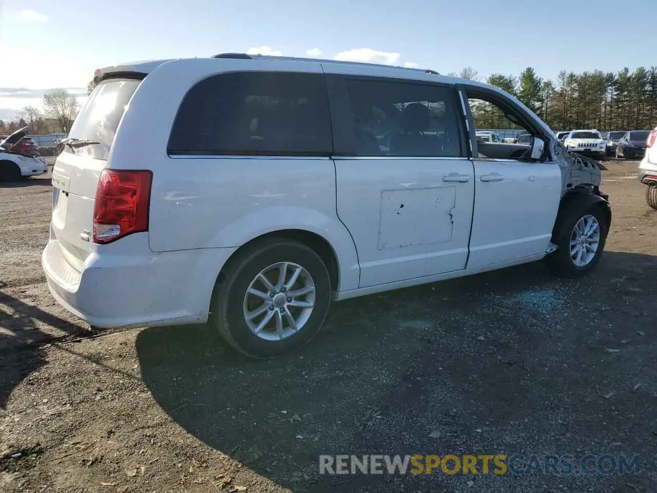 3 Photograph of a damaged car 2C4RDGCG3KR725405 DODGE CARAVAN 2019