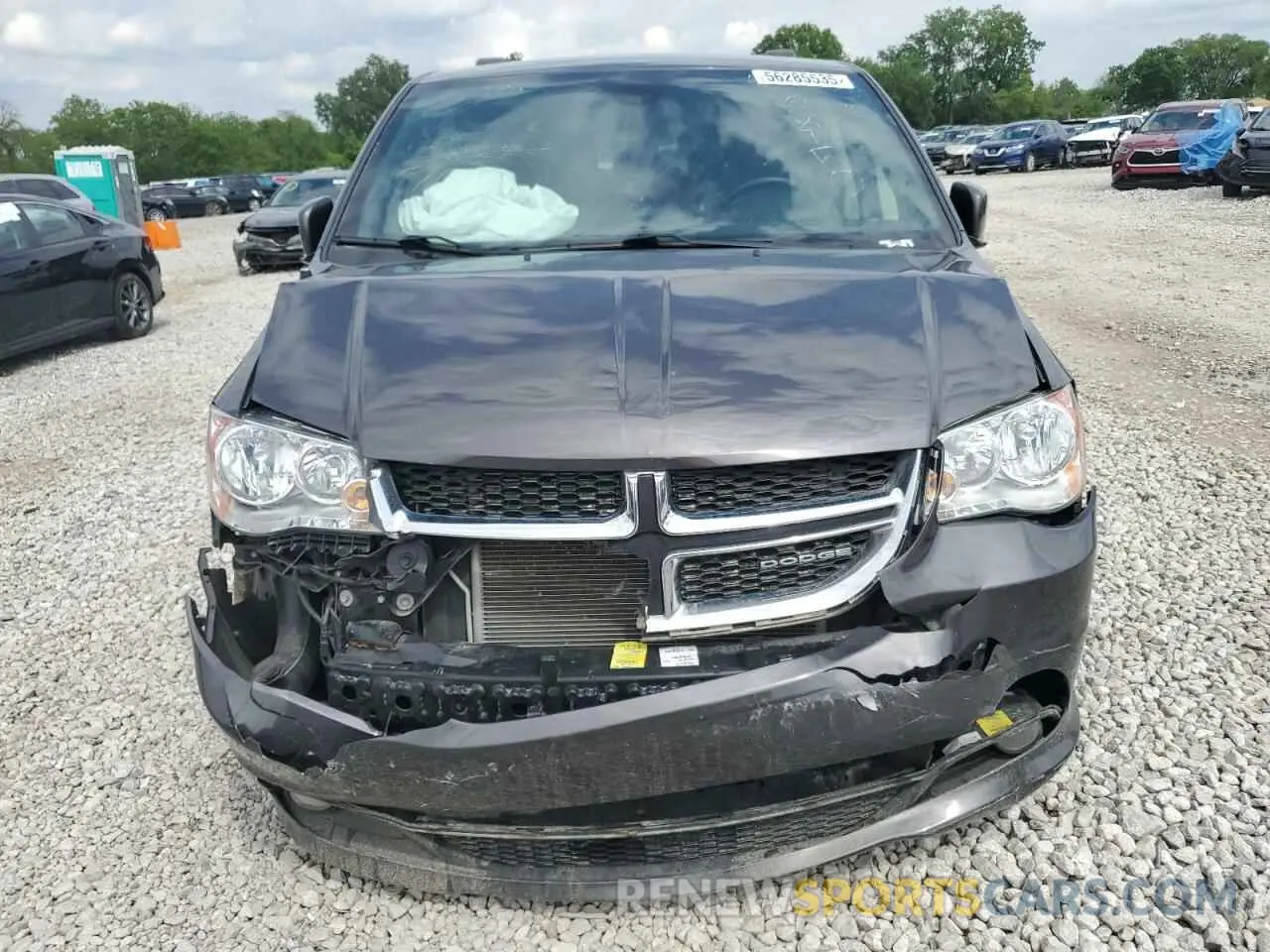 5 Photograph of a damaged car 2C4RDGCG3KR788150 DODGE CARAVAN 2019