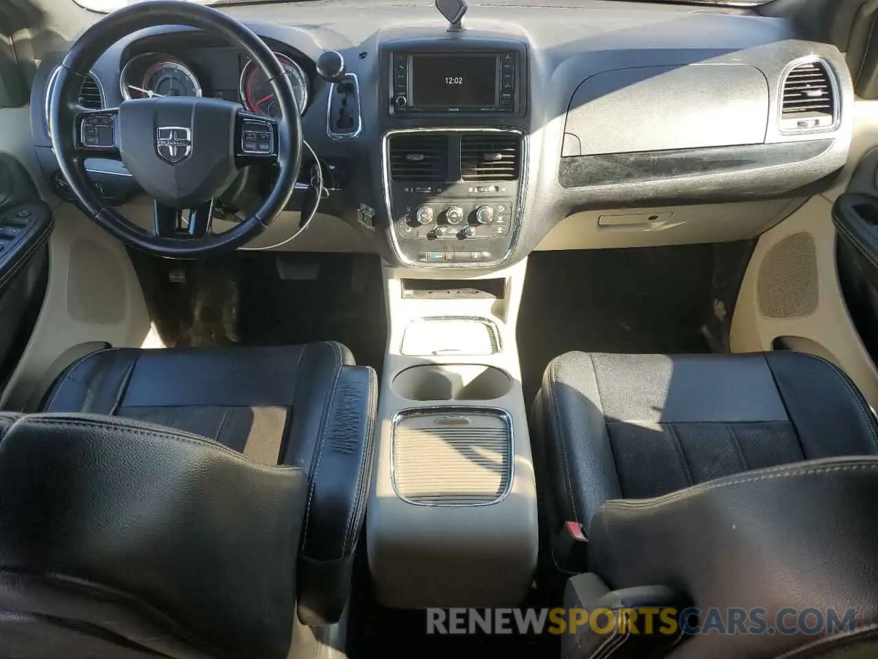 8 Photograph of a damaged car 2C4RDGCG3KR798287 DODGE CARAVAN 2019